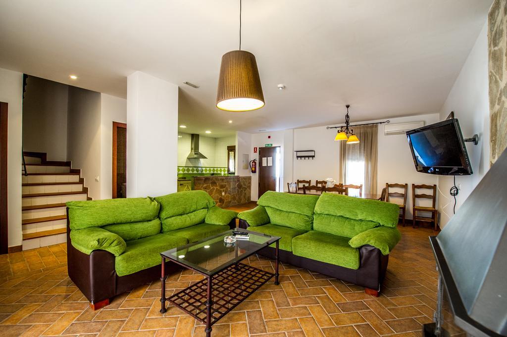 Apartamentos La Venta Del Charco Cardeña Quarto foto