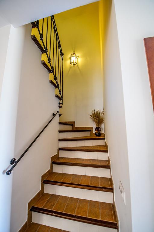 Apartamentos La Venta Del Charco Cardeña Quarto foto