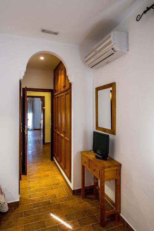 Apartamentos La Venta Del Charco Cardeña Exterior foto