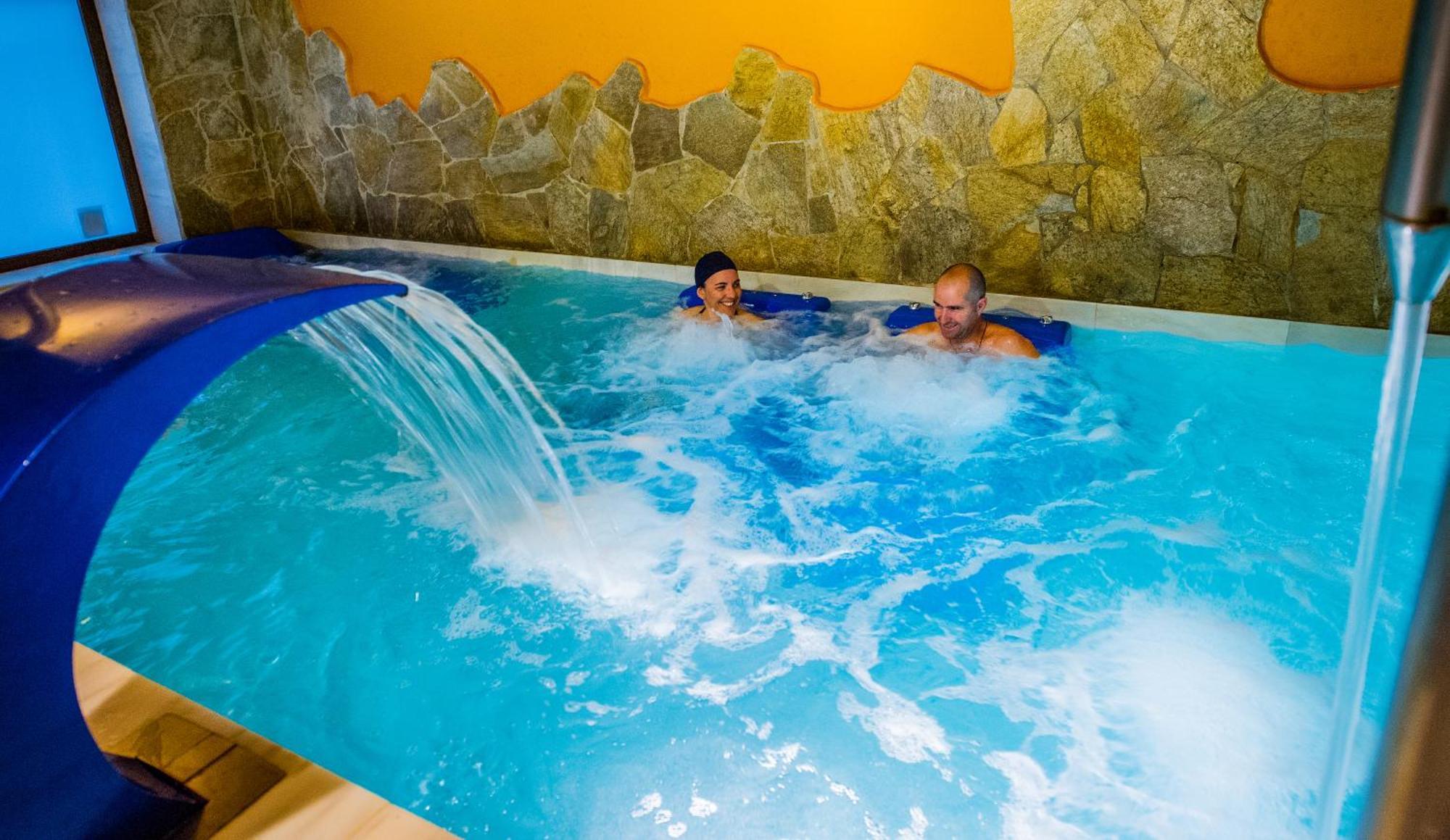 Apartamentos La Venta Del Charco Cardeña Quarto foto
